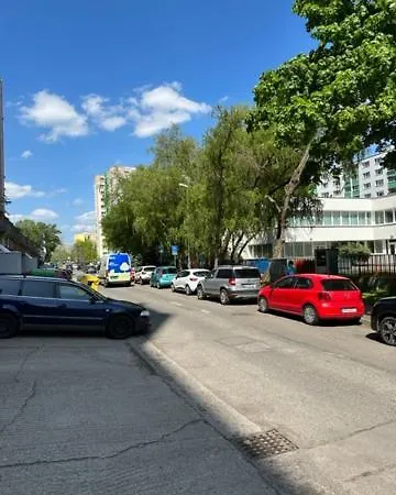 Sunny House Two Daire *