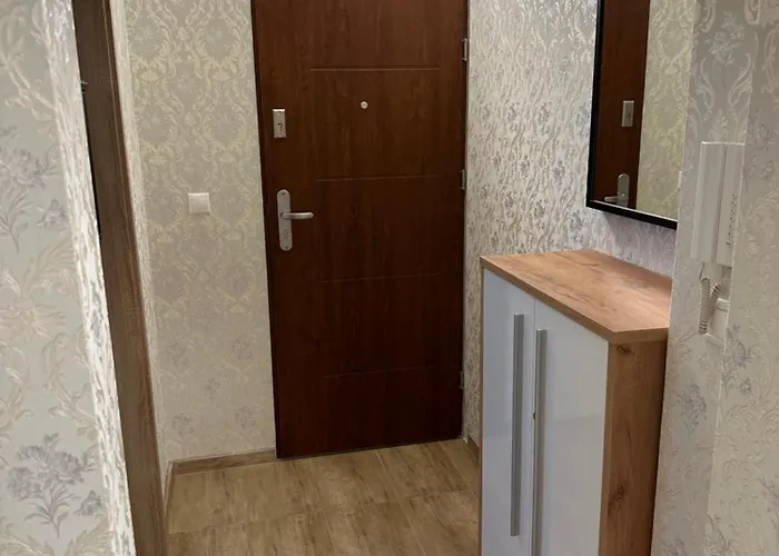 Sunny House Two Daire *